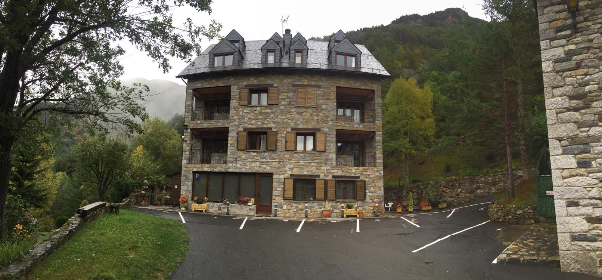 Apartaments La Peguera Bohí Buitenkant foto
